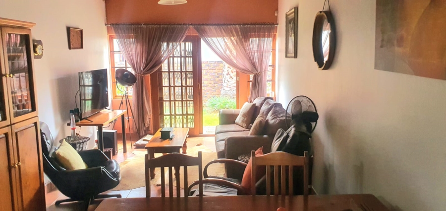 3 Bedroom Property for Sale in Melodie North West